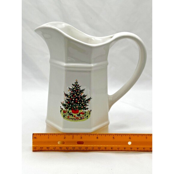 VINTAGE Pfaltzgraff Heritage Stoneware Christmas Pitcher 1 Qt / 32 oz w Tree 8" - Picture 9 of 11